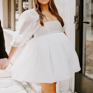 Like new Selkie Ivory Puff Size M